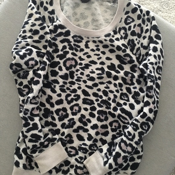 Sweaters. Two for one - Picture 4 of 5